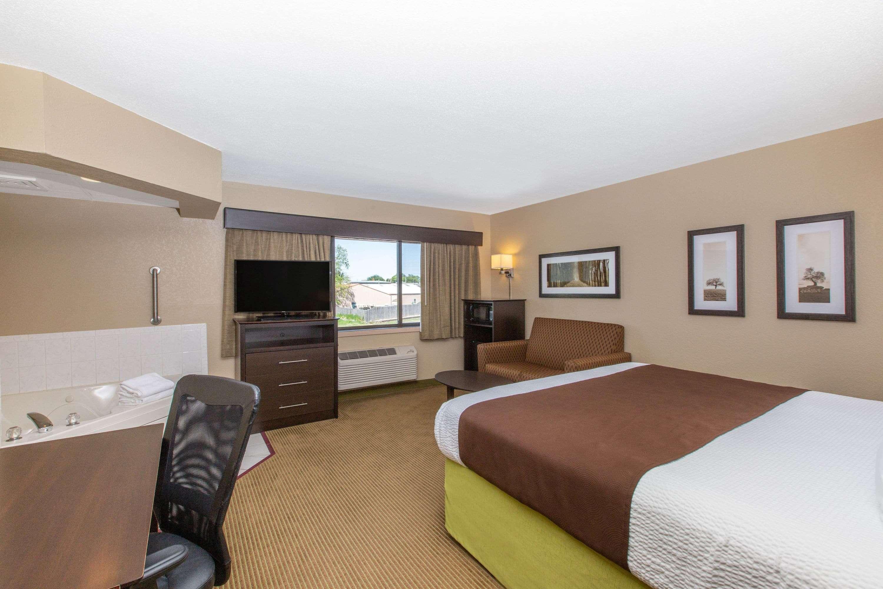 Americinn By Wyndham Okoboji Eksteriør bilde