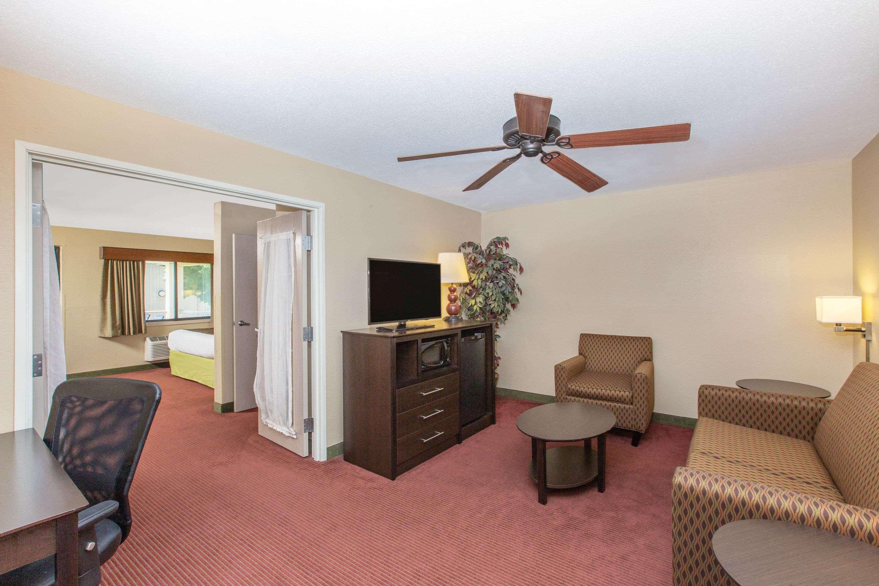 Americinn By Wyndham Okoboji Eksteriør bilde